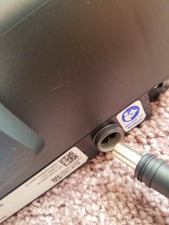 Attaching CPAP power cord